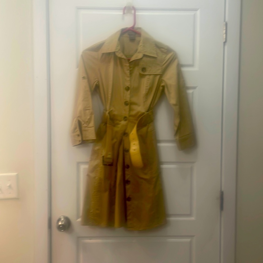 Tan, Anne Taylor, size 2P